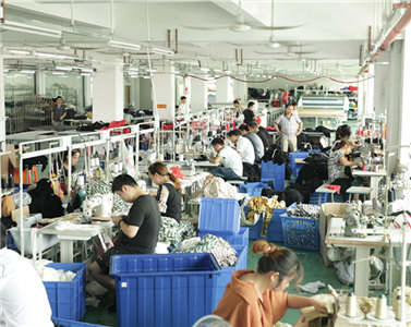外贸服装加工厂 (4).JPG